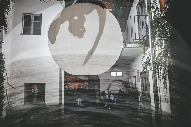Kubíček Visionair | Empathy molecule 7